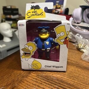 The Simpsons CHIEF WIGGUM Police Officer 2.5" Figure Jakks Pacific 2024 NEW.